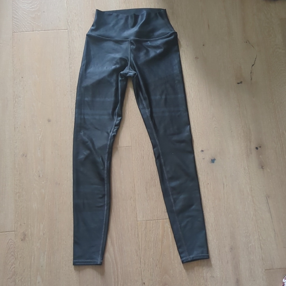 Alo High-Waisted Grey Leggings